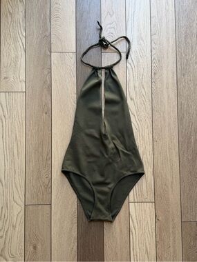 Women’s Ysè Fluiditè 1 Piece Olive Green Swimsuit - Halter Neck 8